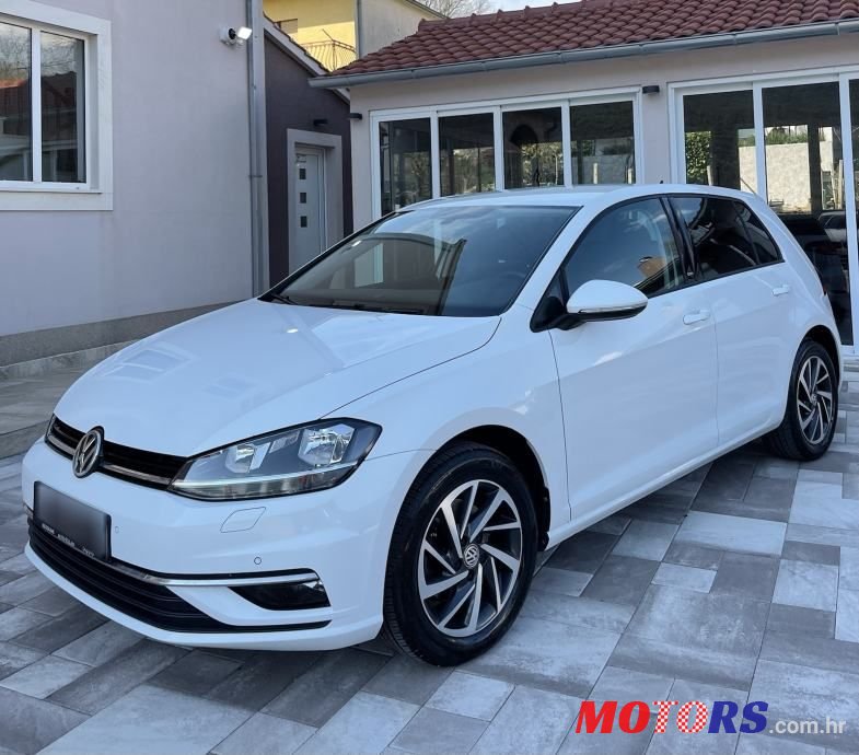 2018' Volkswagen Golf 7 photo #2