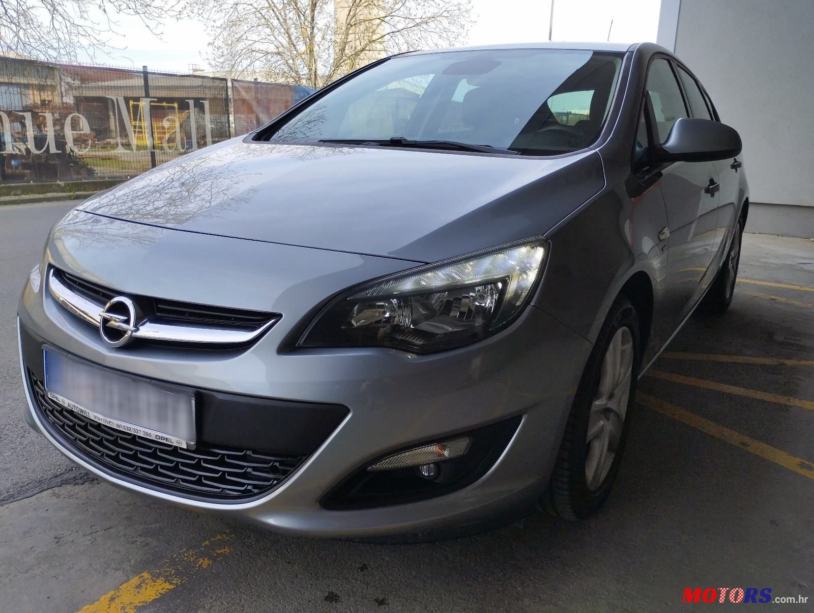2014' Opel Astra Cdti photo #3
