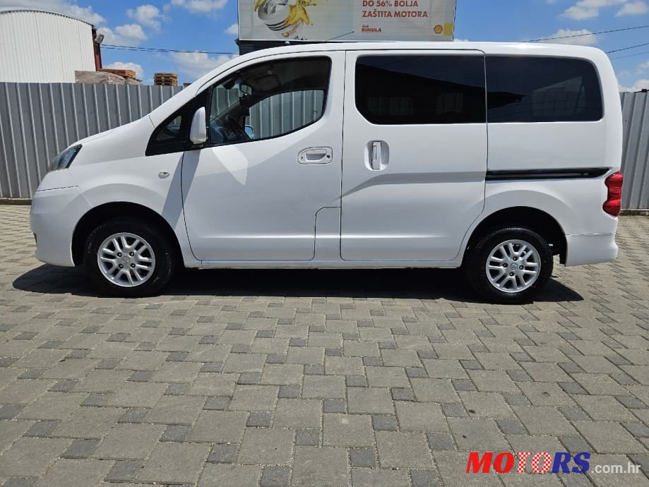 2011' Nissan NV200 1,5 Dci photo #2