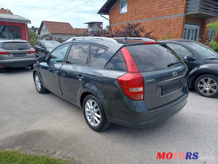2011' Kia Ceed 1,6 Crdi photo #4