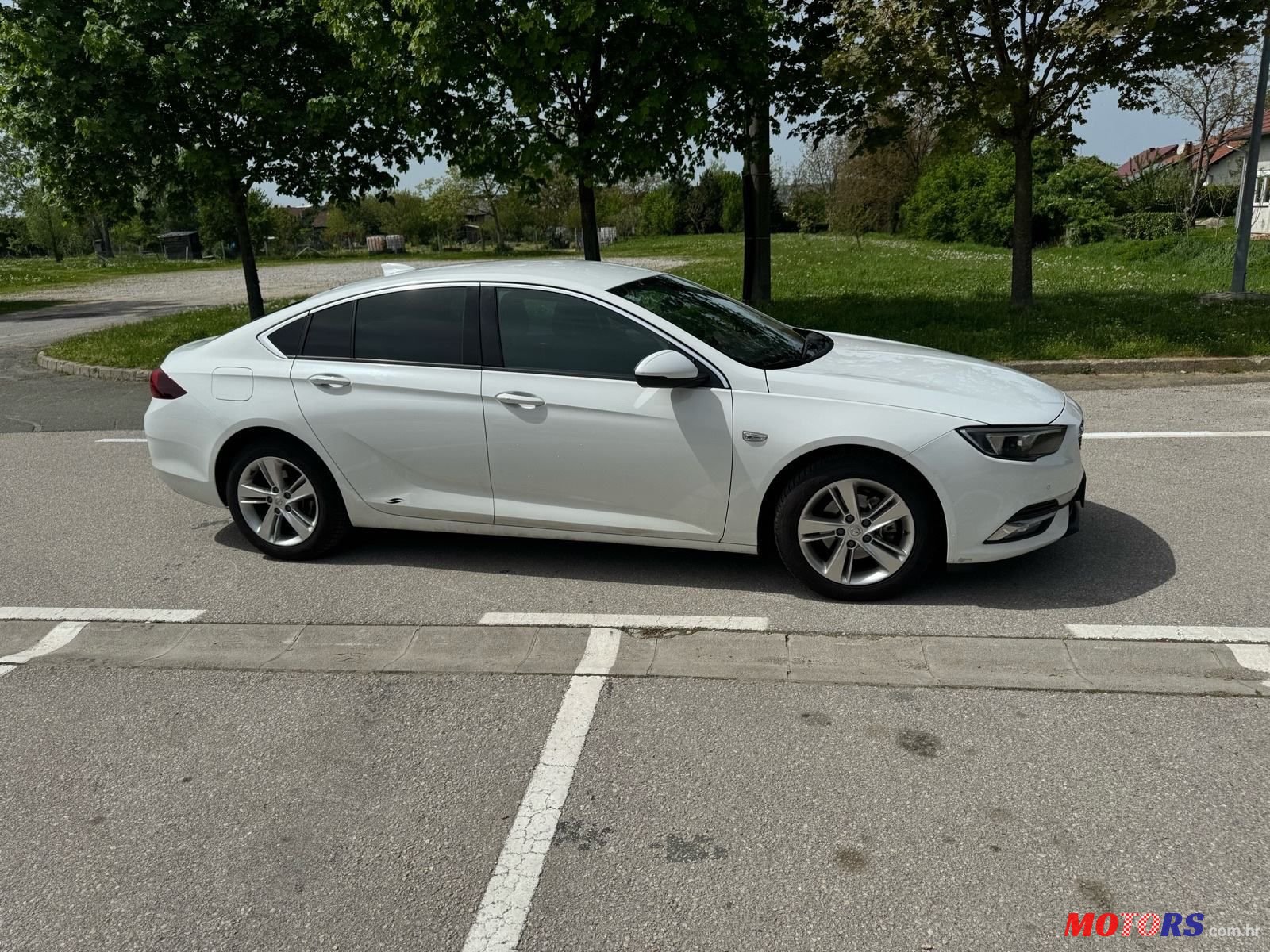 2018' Opel Insignia 1.6 Cdti photo #4