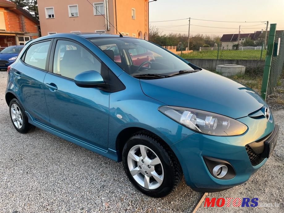 2013' Mazda 2 1,6 photo #3