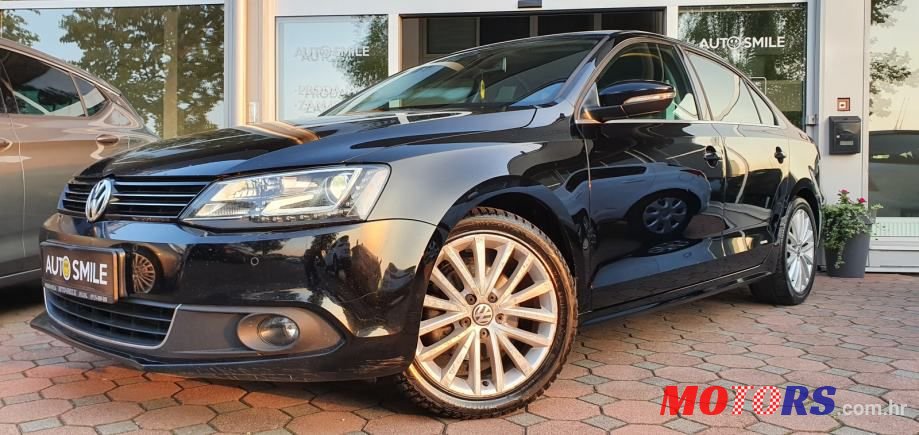 2013' Volkswagen Jetta 1,6 Tdi photo #1