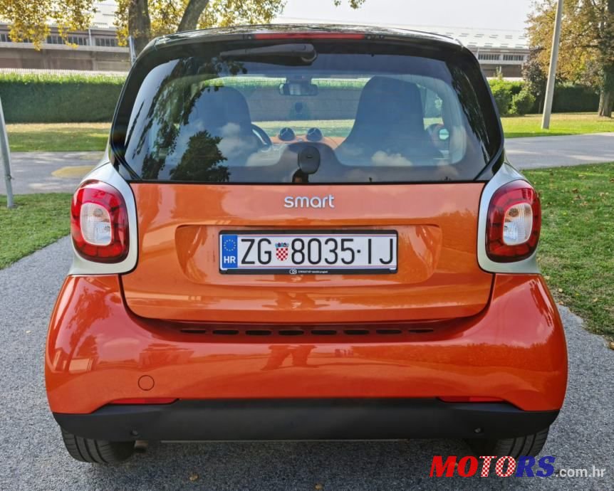 2015' Smart Fortwo photo #4