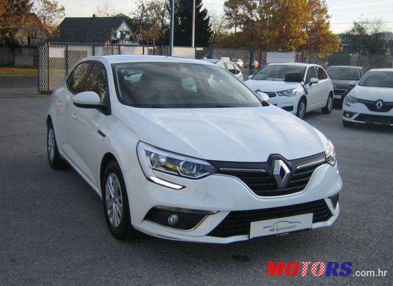 2016' Renault Megane Dci 90 photo #1