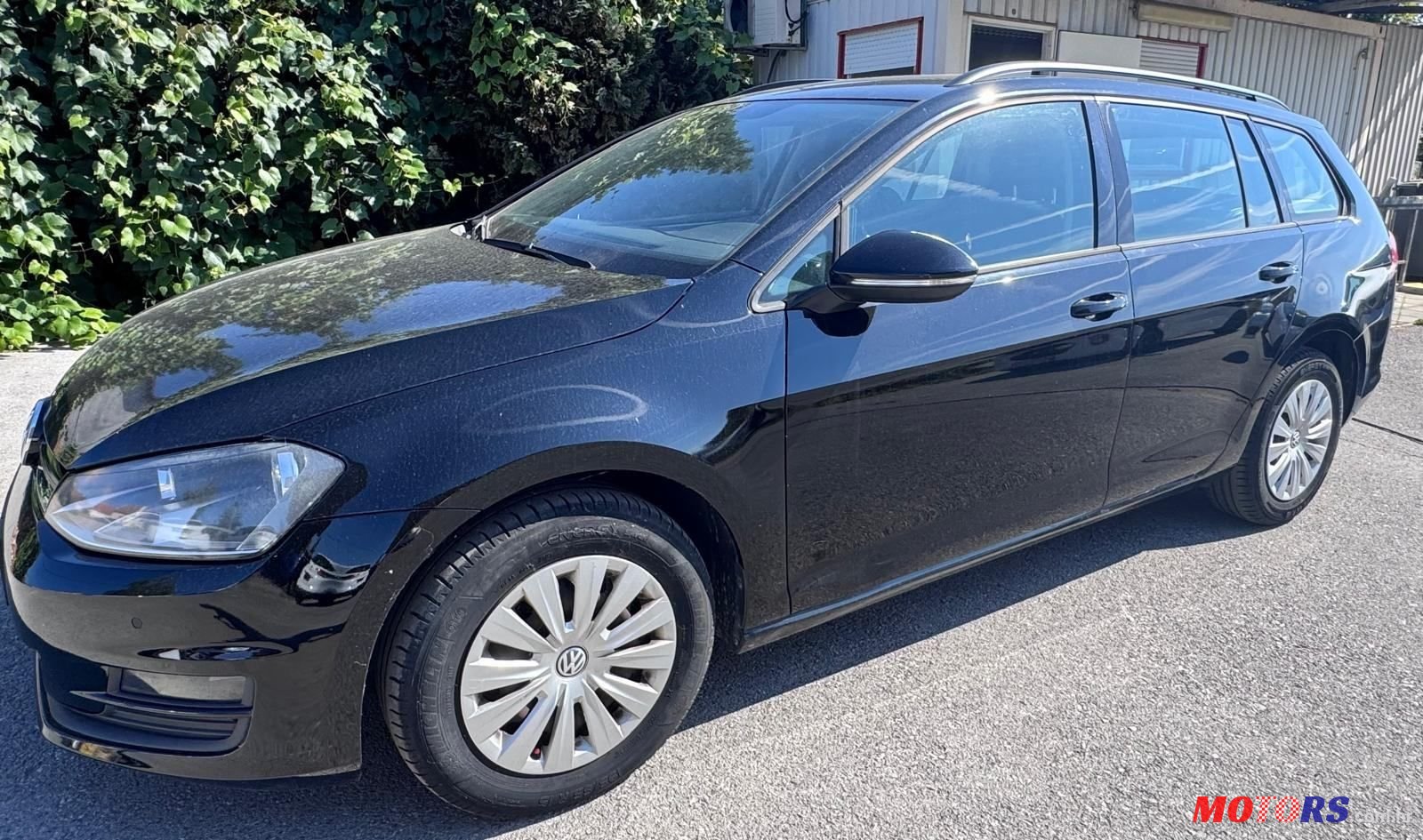 2014' Volkswagen Golf VII Variant photo #5