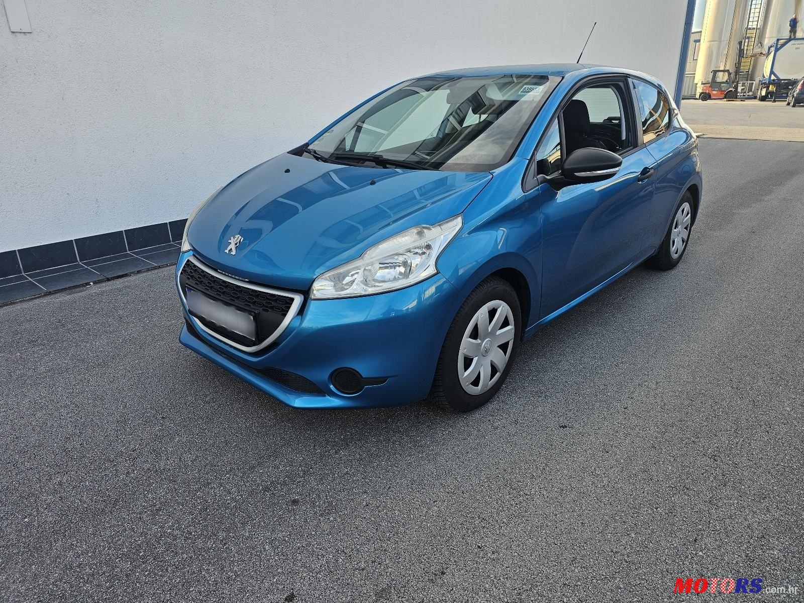 2012' Peugeot 208 1,0 Vti photo #1