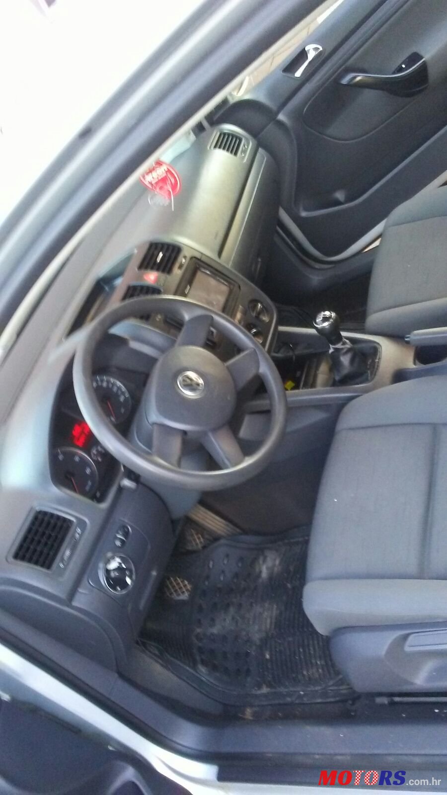 2004' Volkswagen Golf V photo #1