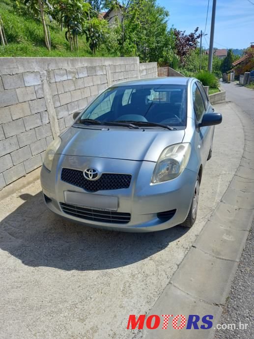 2007' Toyota Yaris 1,0 Vvt-I photo #1