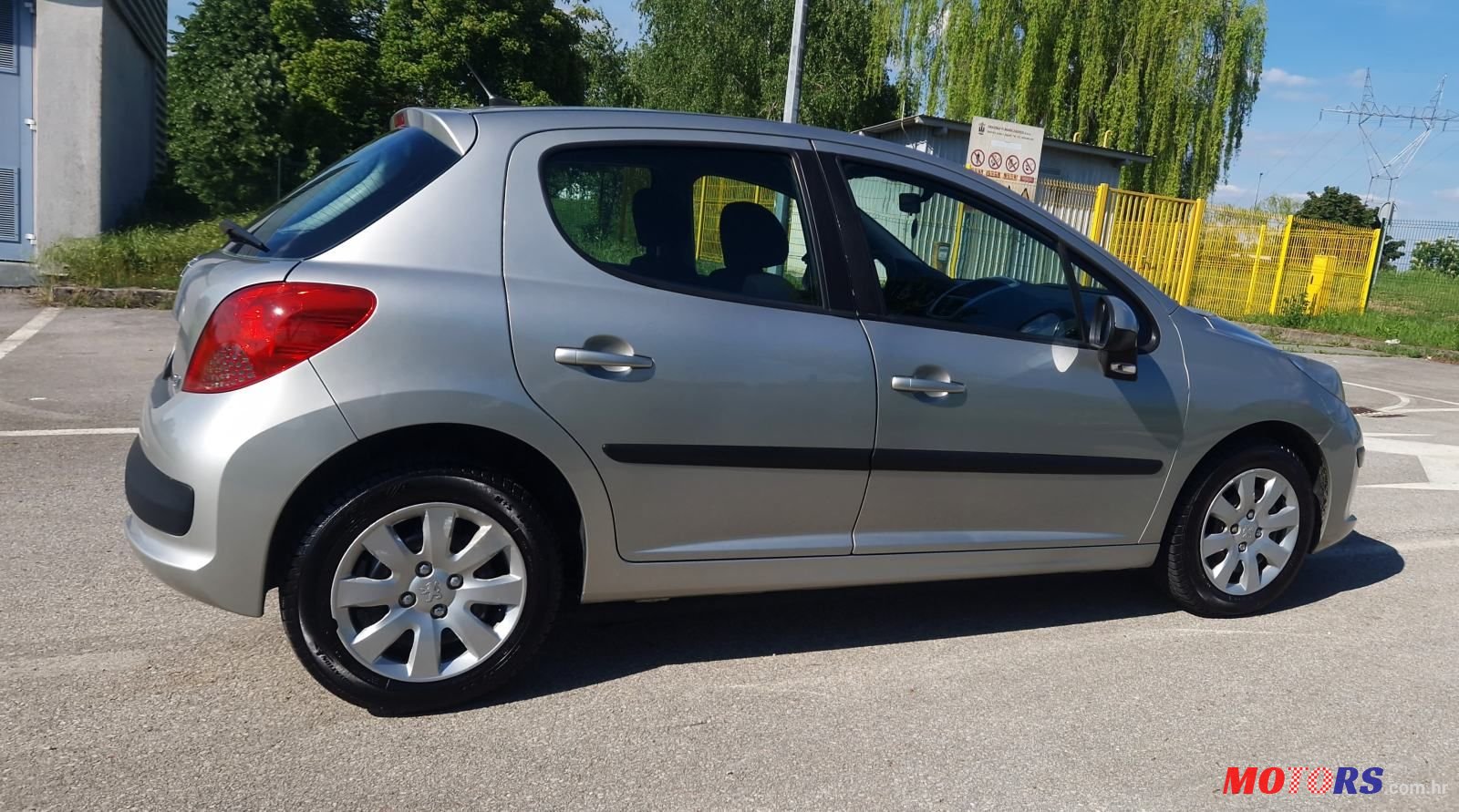 2007' Peugeot 207 1,4 16V photo #5