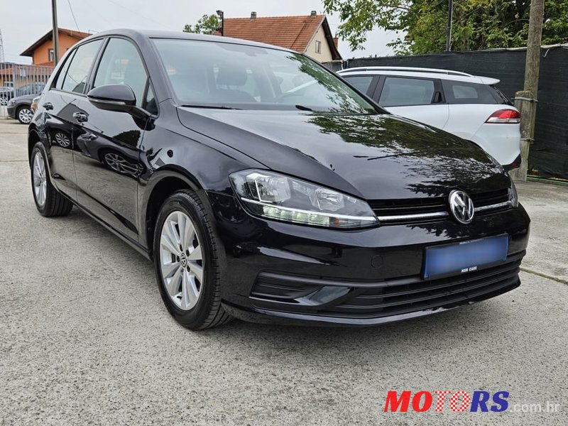 2019' Volkswagen Golf 7 1,6 Tdi photo #1