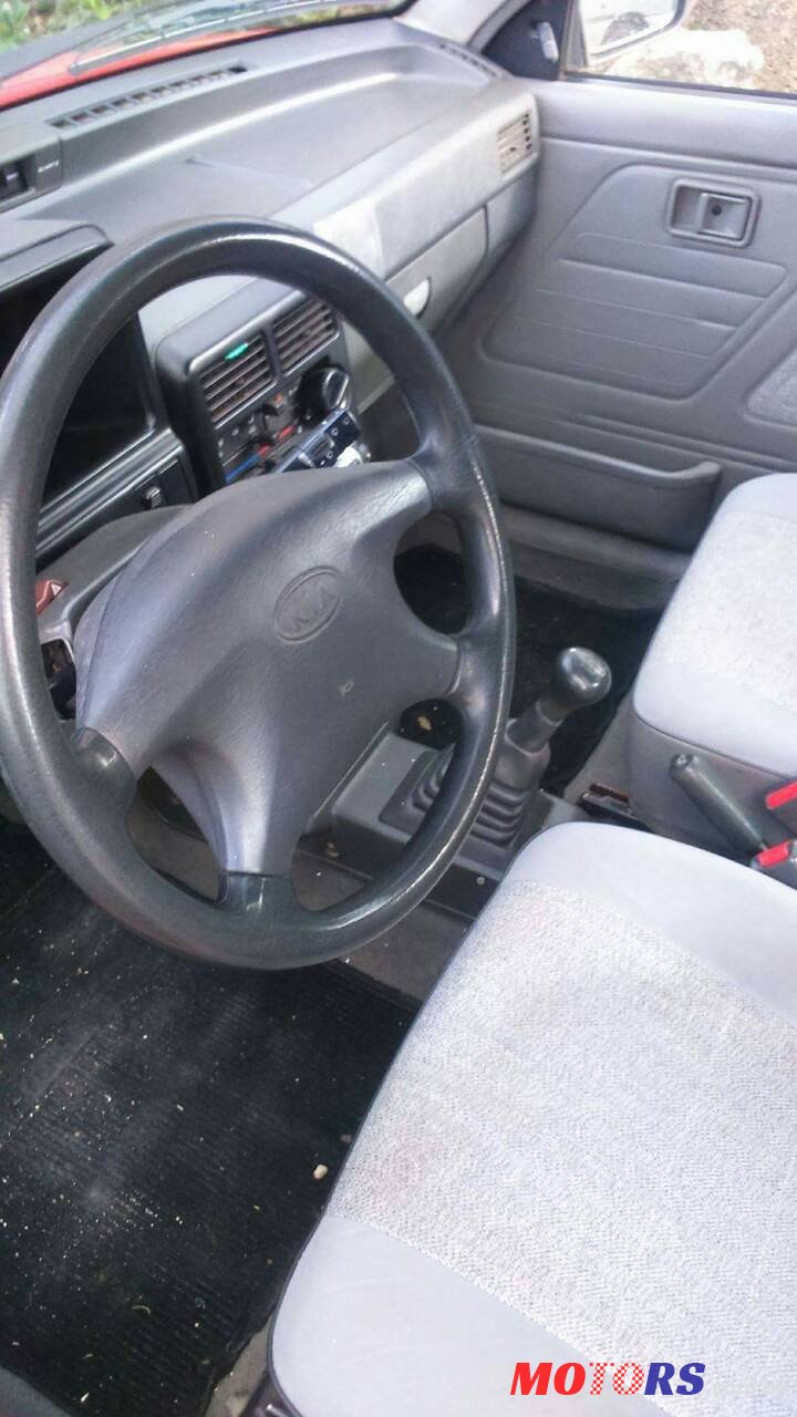 1999' Kia Pride photo #5