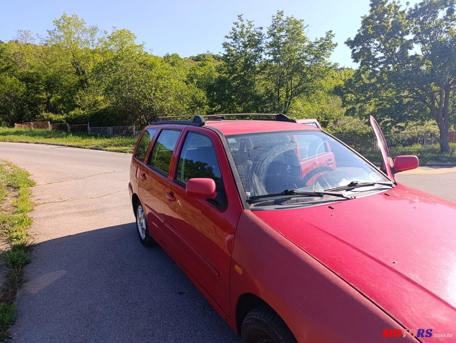 1999' Volkswagen Polo Variant photo #1