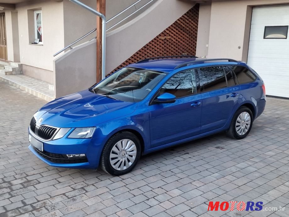 2019' Skoda Octavia Combi photo #3