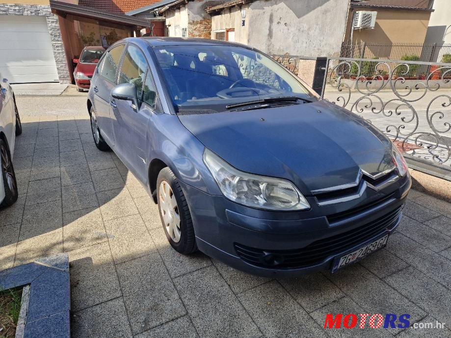 2006' Citroen C4 photo #2