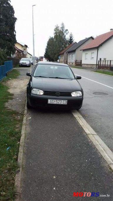 2002' Volkswagen Golf IV 1,9 Tdi photo #2