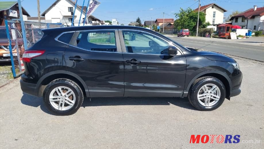 2016' Nissan Qashqai 1,6 Dci photo #4