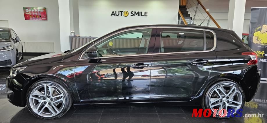 2016' Peugeot 308 1,6 Bluehdi photo #2