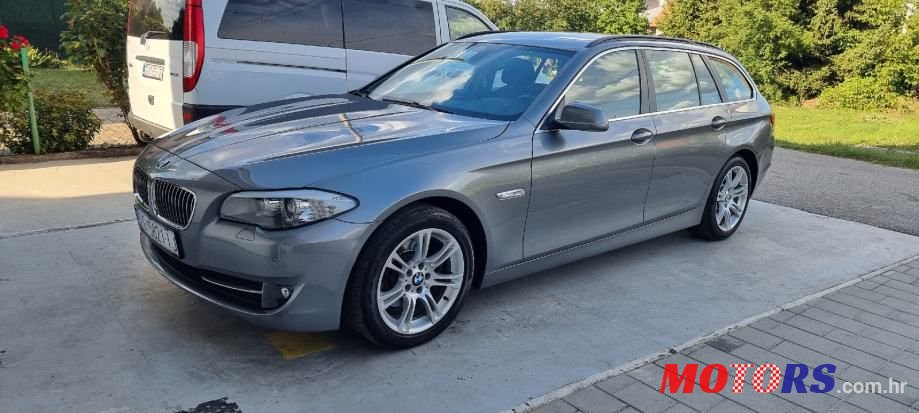 2010' BMW Serija 5 520D photo #1