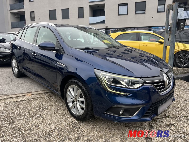 2019' Renault Megane Grandtour Dci 115 photo #1