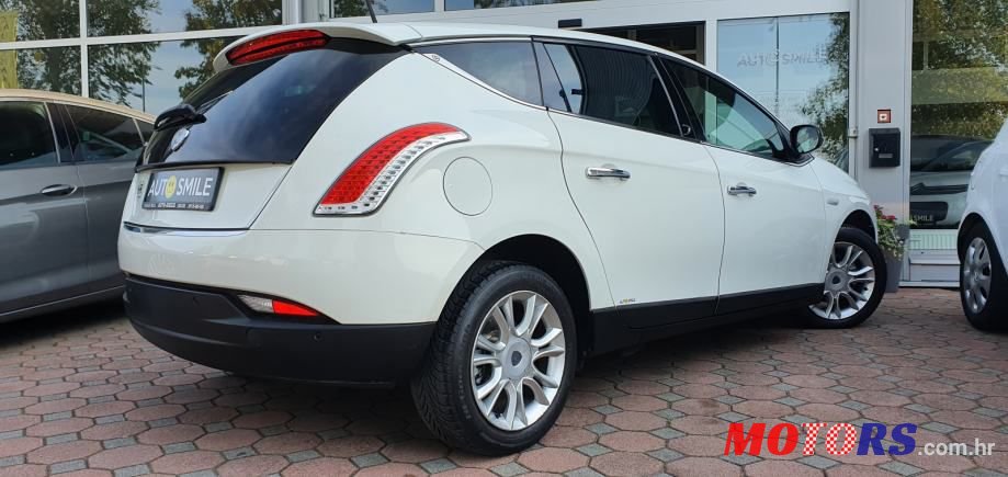 2011' Lancia Delta 1,6 photo #4