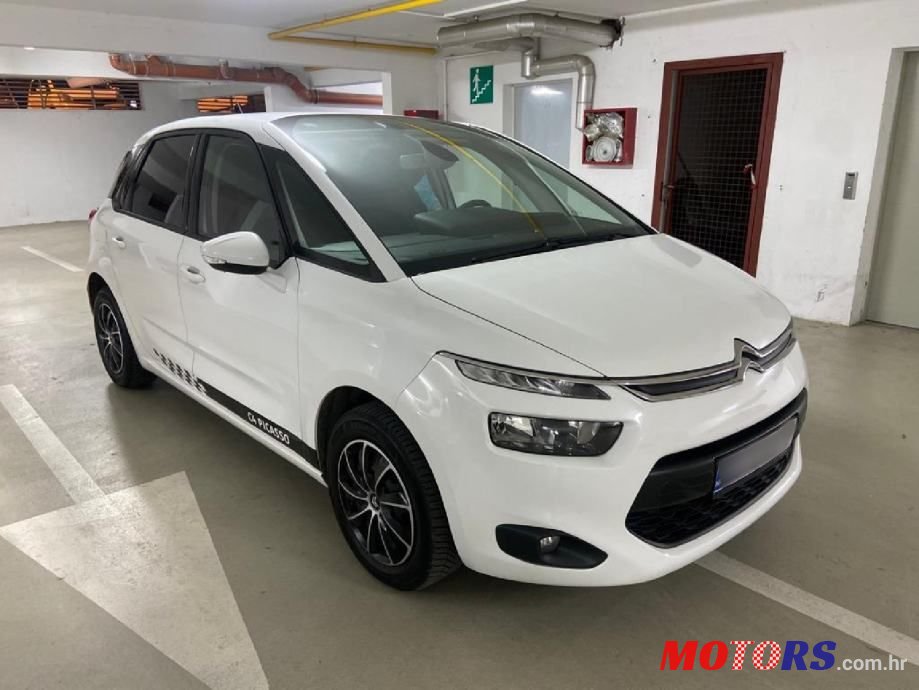 2015' Citroen C4 Picasso photo #3