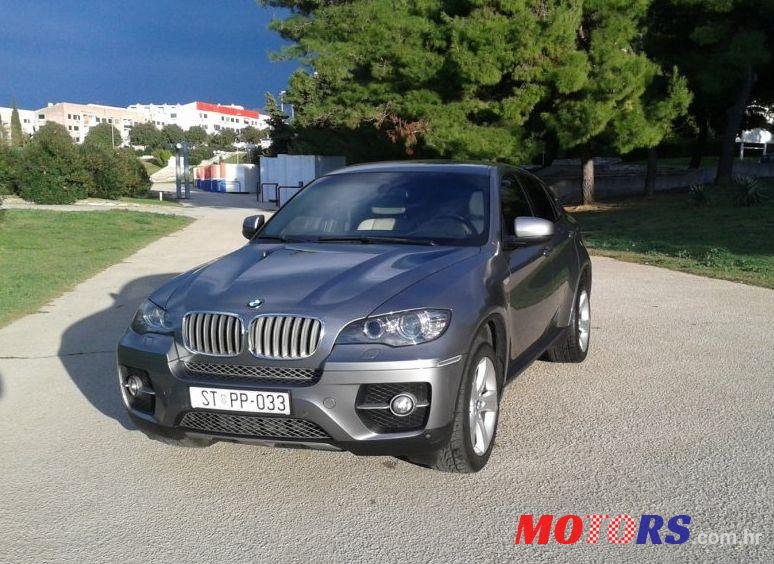 2010' BMW X6 35D photo #1