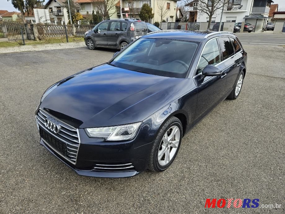 2015' Audi A4 Avant photo #1