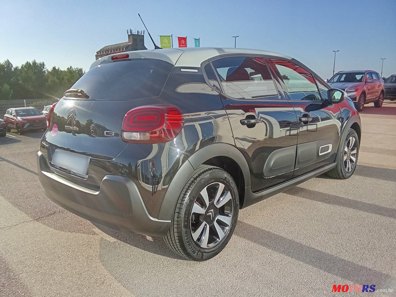 2023' Citroen C3 1,2 Puretech photo #2