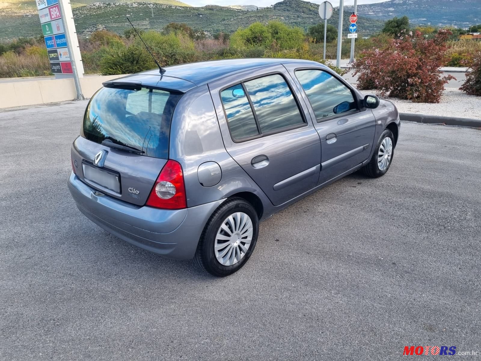 2006' Renault Clio 1,2 16V photo #6