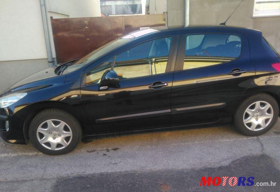 2008' Peugeot 308 1,4 16V Vti photo #1