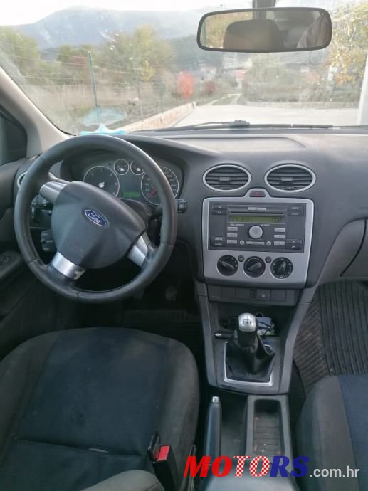 2007' Ford Focus photo #5