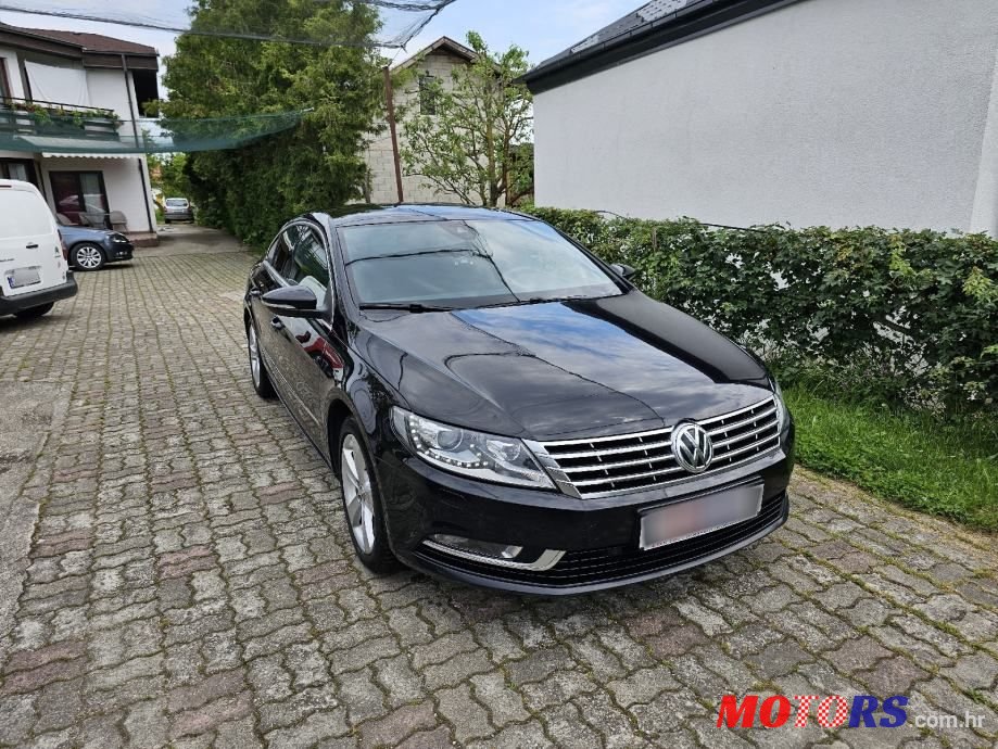 2013' Volkswagen Passat 2,0 Tdi Bmt photo #2