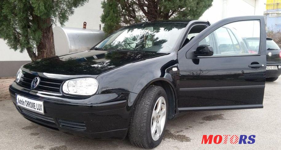 2003' Volkswagen Golf IV 1,4 photo #2