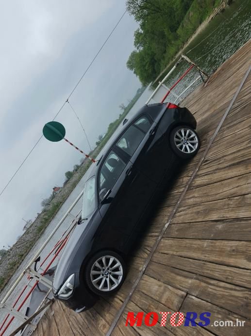 2014' BMW Serija 1 116D photo #2