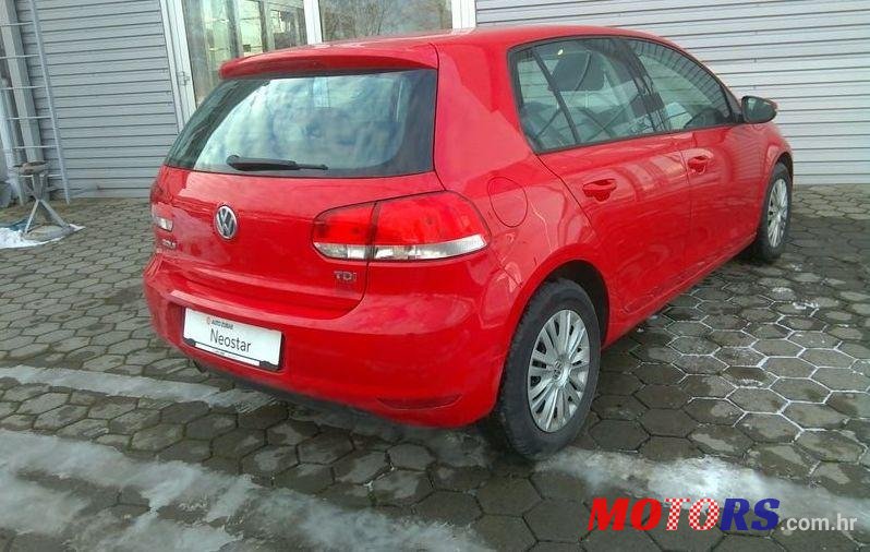 2012' Volkswagen Golf VI 1,6 Tdi photo #1
