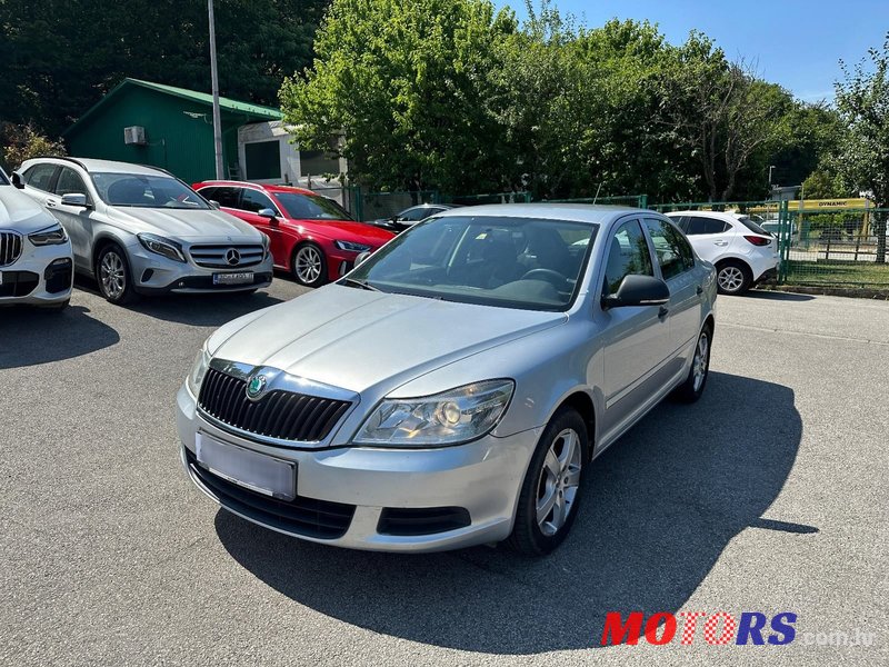 2011' Skoda Octavia 1,6 Tdi photo #1