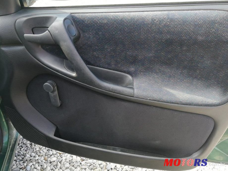 1998' Opel Astra 1,6 Cdx photo #5