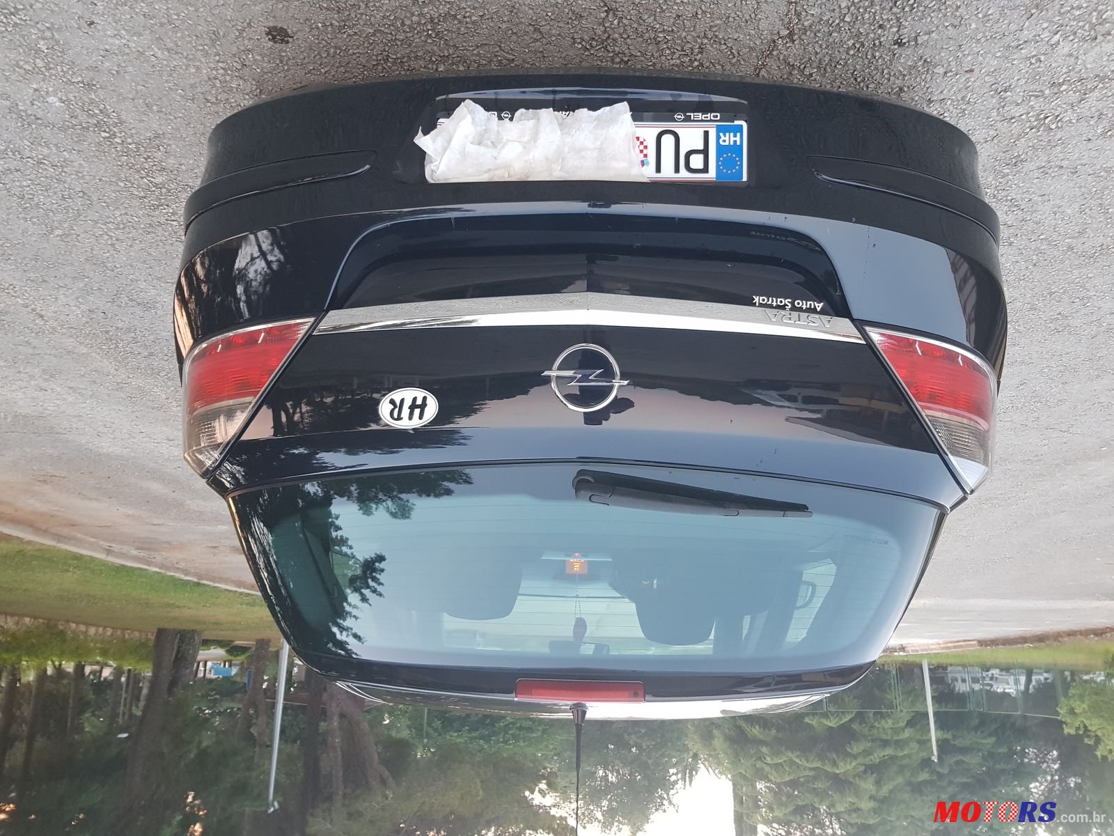 2010' Opel Astra photo #4