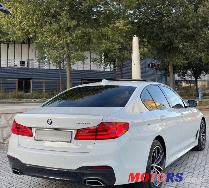 2020' BMW Serija 5 520D photo #4