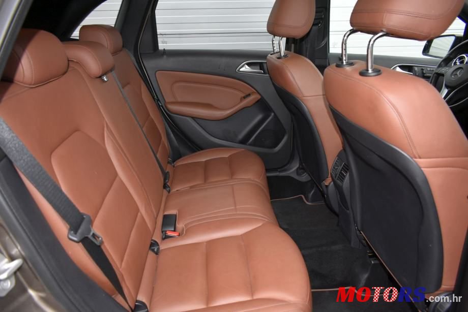 2013' Mercedes-Benz B-Klasa photo #6