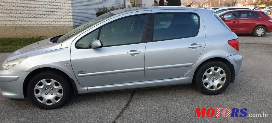 2008' Peugeot 307 1,4 16V photo #1