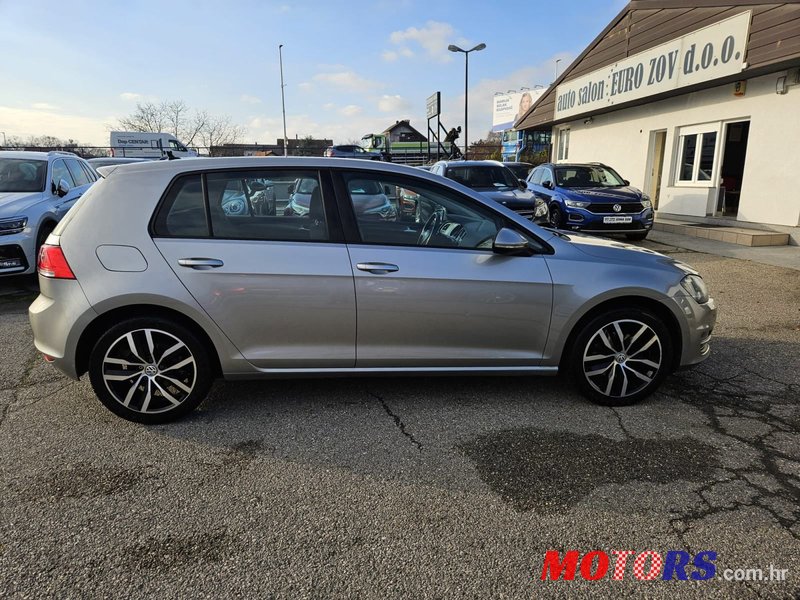 2013' Volkswagen Golf VII 2,0 Tdi Bmt photo #3