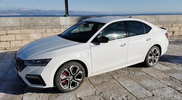 Novi automobili u Hrvatskoj u listopadu: Pad od 3,9 posto u odnosu na prvih deset mjeseci 2021., najprodavaniji model Škoda Octavia