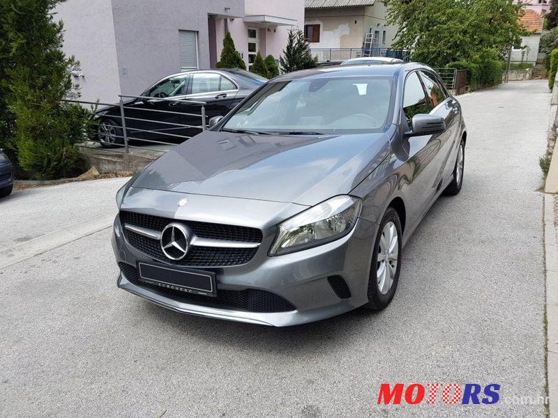 2016' Mercedes-Benz A-Klasa 160 photo #1