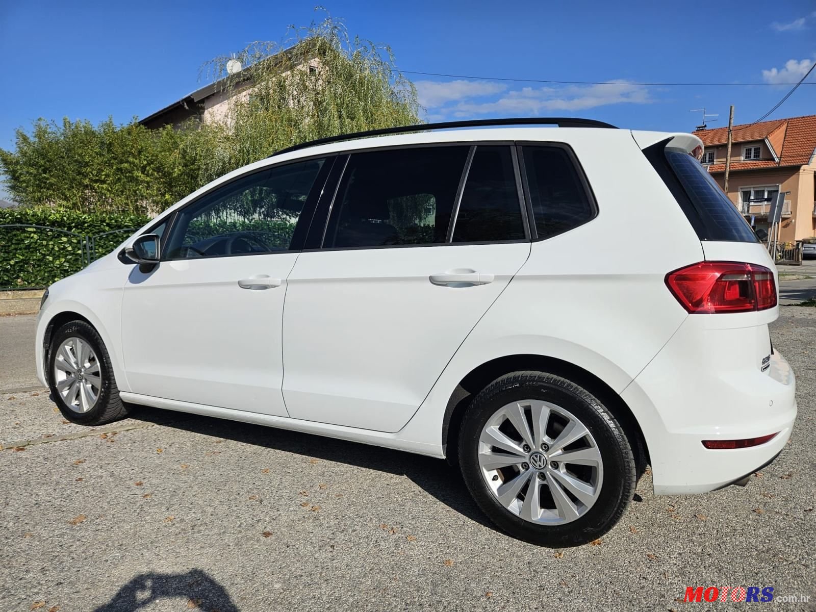 2017' Volkswagen Golf VII photo #4