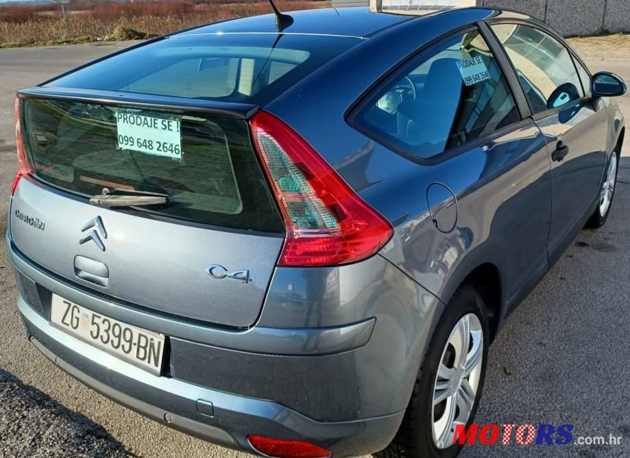 2005' Citroen C4 1,6 I 16V Sx photo #1