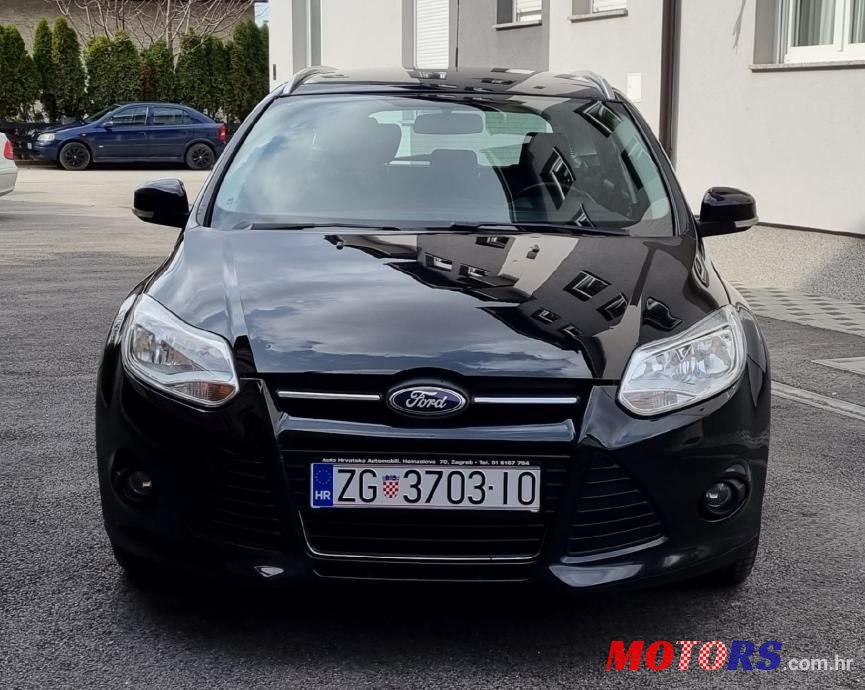 2012' Ford Focus Karavan photo #2