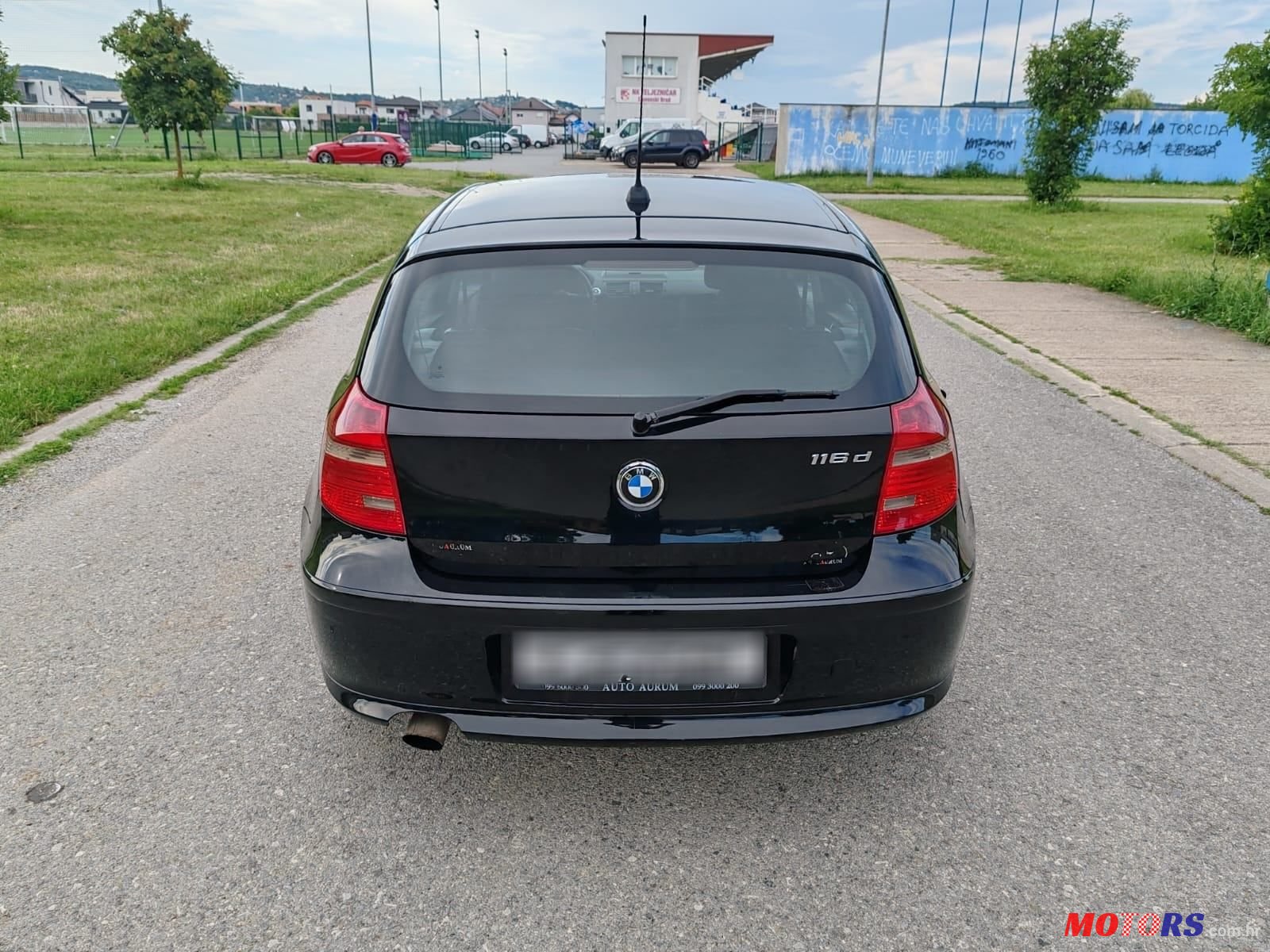 2010' BMW Serija 1 116D photo #4