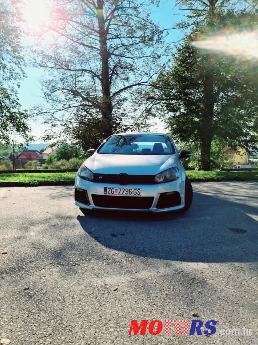 2009' Volkswagen Golf 6 photo #2